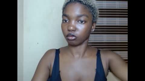 Snapshot of cornxcuntx chatting on 09-29-25, 07:08 cornxcuntx online show from 09-29-25, 07:08