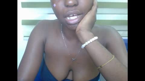 Snapshot of cornxcuntx chatting on 11-17-25, 10:04 cornxcuntx online show from 11-17-25, 10:04