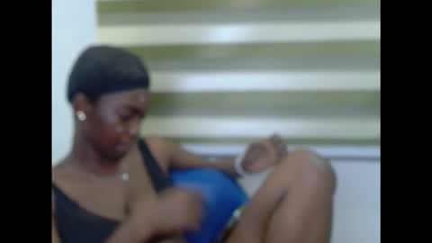 Snapshot of cornxcuntx chatting on 11-20-25, 12:11 cornxcuntx online show from 11-20-25, 12:11