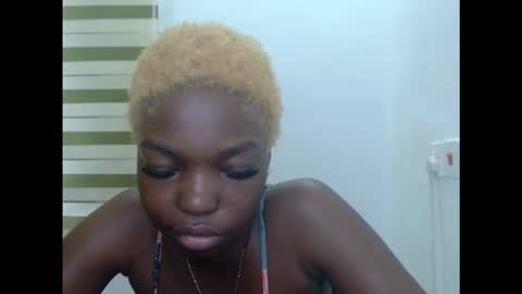 Snapshot of cornxcuntx chatting on 12-02-25, 09:54 cornxcuntx online show from 12-02-25, 09:54