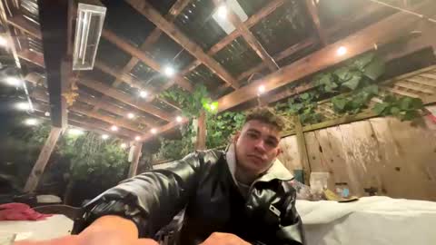 Snapshot of coronelking chatting on 01-06-25, 03:53 coronelking online show from 01-06-25, 03:53