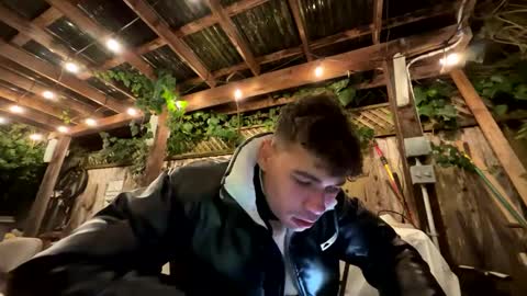 Snapshot of coronelking chatting on 01-12-25, 03:17 coronelking online show from 01-12-25, 03:17