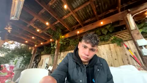 Snapshot of coronelking chatting on 01-15-25, 01:02 coronelking online show from 01-15-25, 01:02