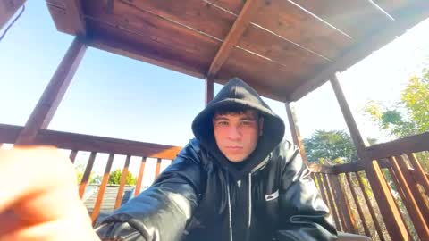 Snapshot of coronelking chatting on 01-19-25, 10:28 coronelking online show from 01-19-25, 10:28