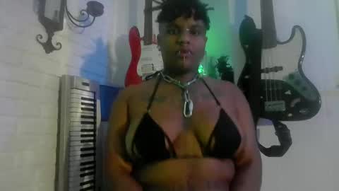 Snapshot of corso_eats_u chatting on 01-24-25, 04:27 CORSO online show from 01-24-25, 04:27