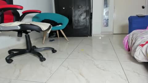 Corvis Xnc0012 online show from 02-19-25, 12:11