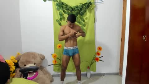 Snapshot of corzoethan chatting on 02-09-25, 12:49 Ethan online show from 02-09-25, 12:49