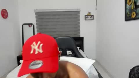 Snapshot of corzoethan chatting on 11-27-25, 10:12 Ethan online show from 11-27-25, 10:12