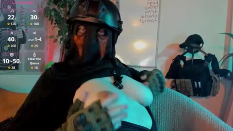 cos_operator online show from 11-26-25, 08:21