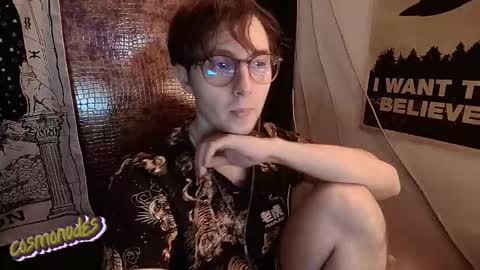 Snapshot of cosmonudes chatting on 11-21-25, 08:51 Barry online show from 11-21-25, 08:51