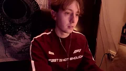 Snapshot of cosmonudes chatting on 03-12-26, 05:52 Barry online show from 03-12-26, 05:52