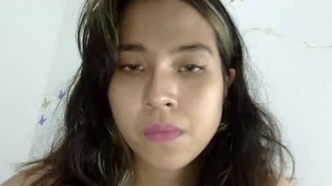 Snapshot of cottoncandygirl9898 chatting on 12-27-24, 08:24 Liz Gwyneth Charlota online show from 12-27-24, 08:24