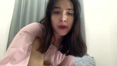 Liz Gwyneth Charlota online show from 06-16-26, 07:27