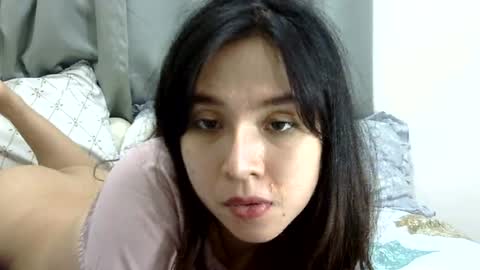 Liz Gwyneth Charlota online show from 06-17-26, 04:41