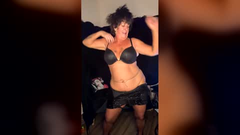 cougarbratz online show from 05-23-26, 01:59