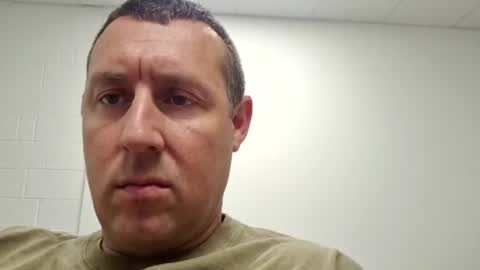 Snapshot of countryboy409 chatting on 07-08-26, 02:54 countryboy409 online show from 07-08-26, 02:54