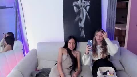 couple_funnyy online show from 11-29-25, 09:29