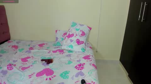 couple_megan_and_jhon2 online show from 11-19-25, 11:05