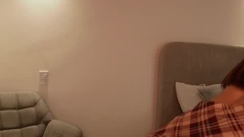 Snapshot of couple_of_your_dreams_ chatting on 05-10-26, 12:49 Kay online show from 05-10-26, 12:49