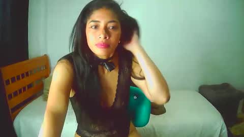 coupleeswetthott online show from 11-05-25, 11:10