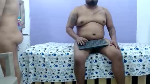 helena and andres online show from 11-20-25, 02:01