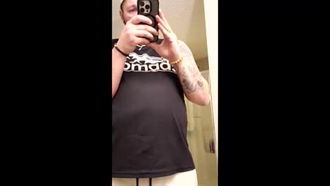 Snapshot of coupleoffantastics chatting on 01-08-26, 09:11 coupleoffantastics online show from 01-08-26, 09:11