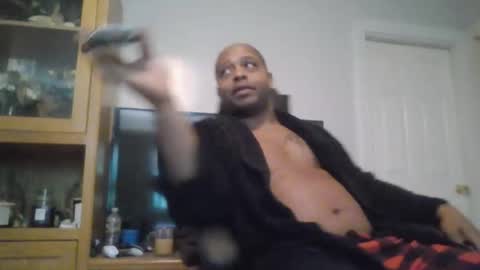 Snapshot of couplesfun508 chatting on 11-15-25, 02:02 couplesfun508 online show from 11-15-25, 02:02