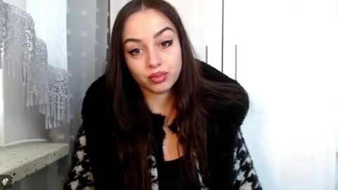 Courtney online show from 04-18-26, 07:12