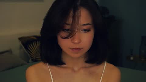 Yui online show from 02-07-25, 11:45