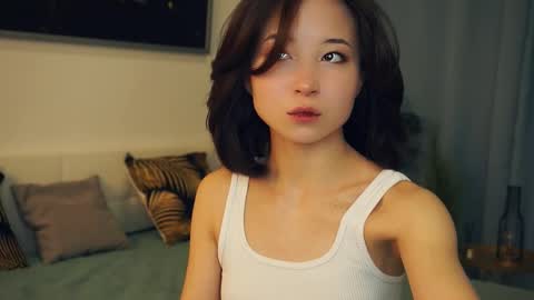 Yui online show from 02-17-25, 07:15