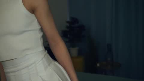 Yui online show from 02-18-25, 10:27