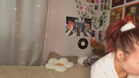 Yuna online show from 11-26-25, 08:10