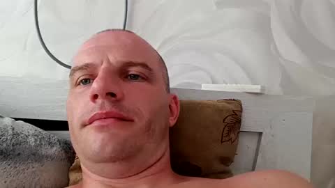 Damien online show from 08-04-26, 07:55