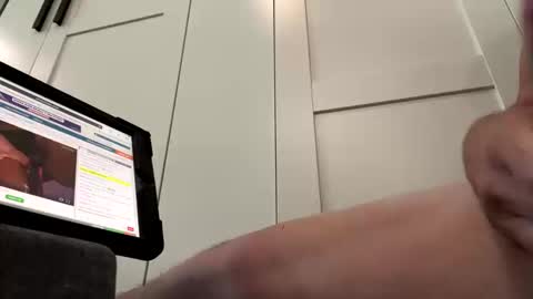 coworkercam online show from 10-20-25, 07:36