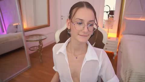 cozymell online show from 03-24-26, 02:22