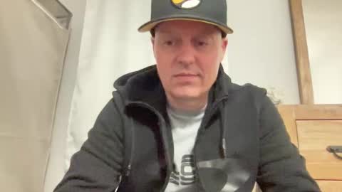 Snapshot of cqeason chatting on 03-04-26, 02:06 crashout360 online show from 03-04-26, 02:06