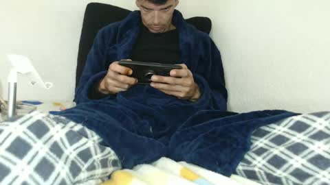 Snapshot of cr7ofcock chatting on 12-25-24, 08:17 cr7ofcock online show from 12-25-24, 08:17