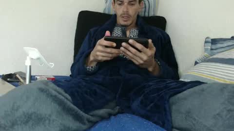 Snapshot of cr7ofcock chatting on 12-27-24, 09:00 cr7ofcock online show from 12-27-24, 09:00
