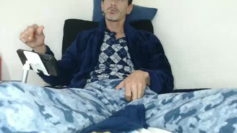 Snapshot of cr7ofcock chatting on 01-04-25, 07:55 cr7ofcock online show from 01-04-25, 07:55