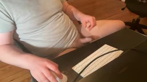 crackthesky886 online show from 11-10-25, 04:44