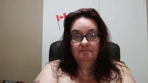 Snapshot of craftgirl2 chatting on 07-05-26, 12:06 Craftgirl online show from 07-05-26, 12:06