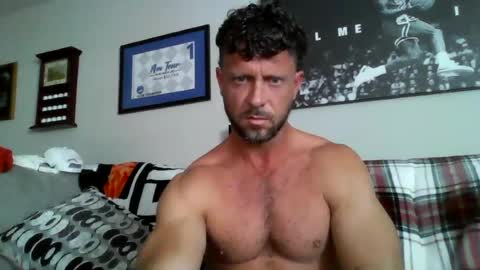 Snapshot of craigcoleslawbull chatting on 07-22-26, 07:05 craigcoleslawbull online show from 07-22-26, 07:05