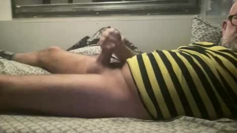 crapaud75018 online show from 12-30-24, 03:35