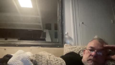 crapaud75018 online show from 01-01-25, 08:15