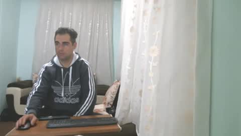 Snapshot of crazy____boy09 chatting on 12-01-24, 09:48 crazy____boy09 online show from 12-01-24, 09:48