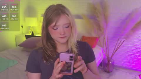 Sonya online show from 06-14-26, 02:57