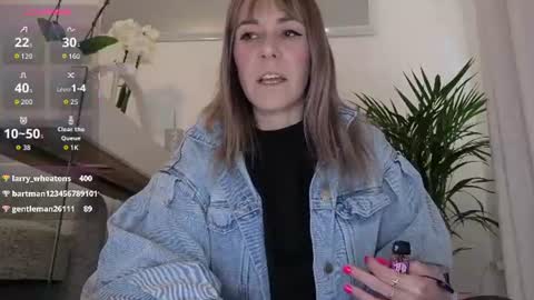 Snapshot of crazy_ass_stacy chatting on 06-09-26, 01:12 Stacy 2pm to 6pm mon-fri 3 CAT online show from 06-09-26, 01:12
