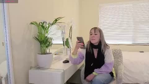 Snapshot of crazy_ass_stacy chatting on 06-15-26, 01:02 Stacy 2pm to 6pm mon-fri 3 CAT online show from 06-15-26, 01:02