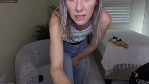 Snapshot of crazy_ass_stacy chatting on 06-22-26, 01:08 Stacy 2pm to 6pm mon-fri 3 CAT online show from 06-22-26, 01:08