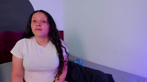 Snapshot of crazy_cakes_ chatting on 12-04-24, 04:05 Lexie  Rose  online show from 12-04-24, 04:05